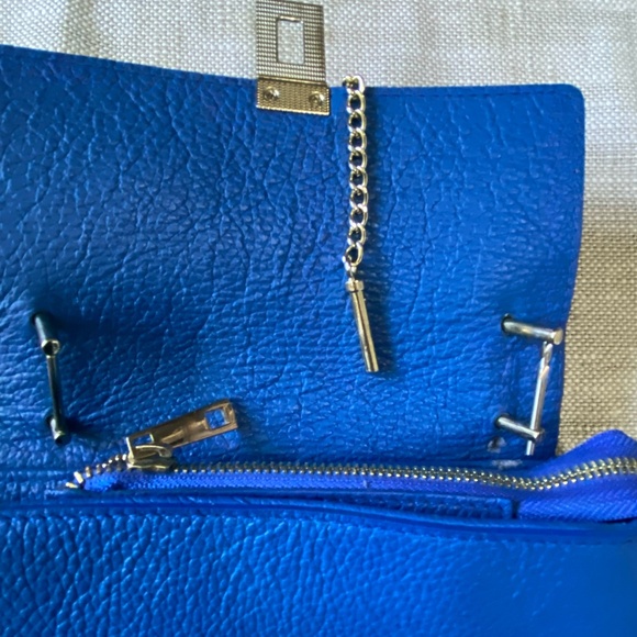 Borse In Pelle Italian Leather Cobalt Blue Small Carry Purse - Picture 8 of 15